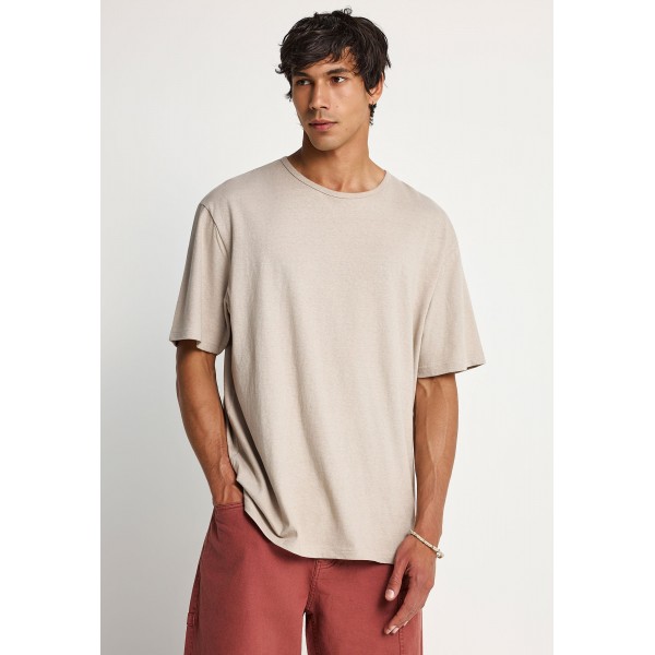 Funky Buddha Ανδρική Μπλούζα Κοντό Μανίκι Basic (FBM013-310-04-FOG)