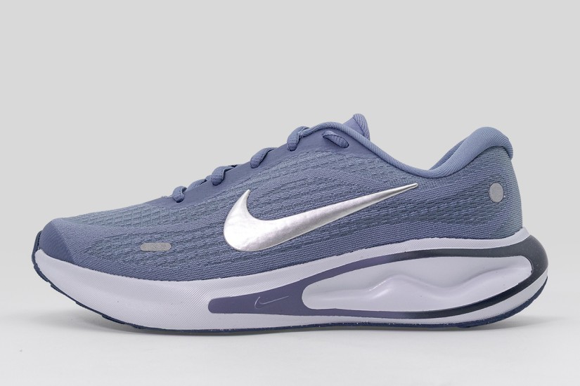 Nike Journey Run Αθλητικά Παπούτσια για Τρέξιμο Ίντιγκο, Ασημί, Λευκά