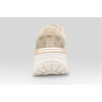 Guess Runit 4G Logo Γυναικεία Sneakers Χρυσά, Εκρού