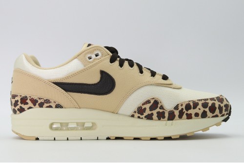 Nike Wmns Air Max 1 87 Sneakers (FV6605 200)