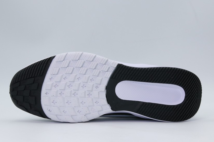 Nike Star Runner 5 Αθλητικά Παπούτσια για Τρέξιμο Μαύρα, Λευκά