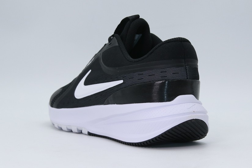 Nike Star Runner 5 Αθλητικά Παπούτσια για Τρέξιμο Μαύρα, Λευκά