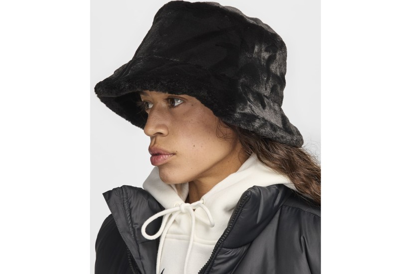Nike Apex Bucket Καπέλο από Συνθετική Γούνα Μαύρο