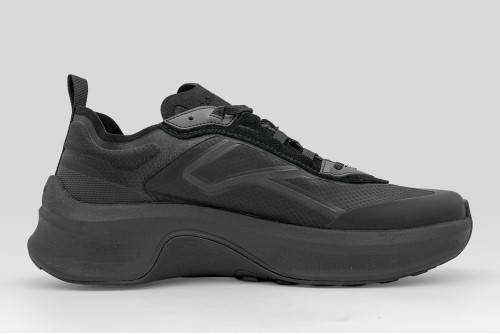 Calvin Klein Volumax - Chunky Ck Stripe Runner Sneakers (HM0HM02160 0GJ)