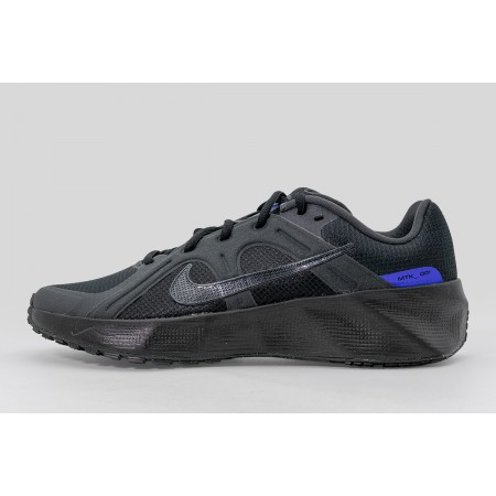 Nike Metro Tek Sneakers 