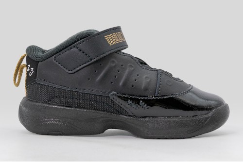Jordan Max Aura 7 Sneakers (HQ2088 007)