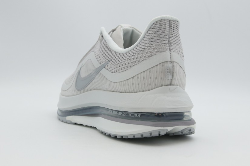 Nike Pegasus Premium Ανδρικά Αθλητικά Παπούτσια για Τρέξιμο Γκρι Ανοιχτό, Λευκά, Μαύρα