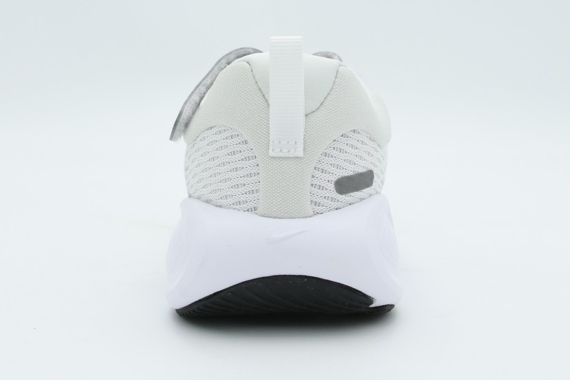 Nike Stellar Ride Παιδικά Αθλητικά Παπούτσια για Τρέξιμο Λευκά, Ασημί