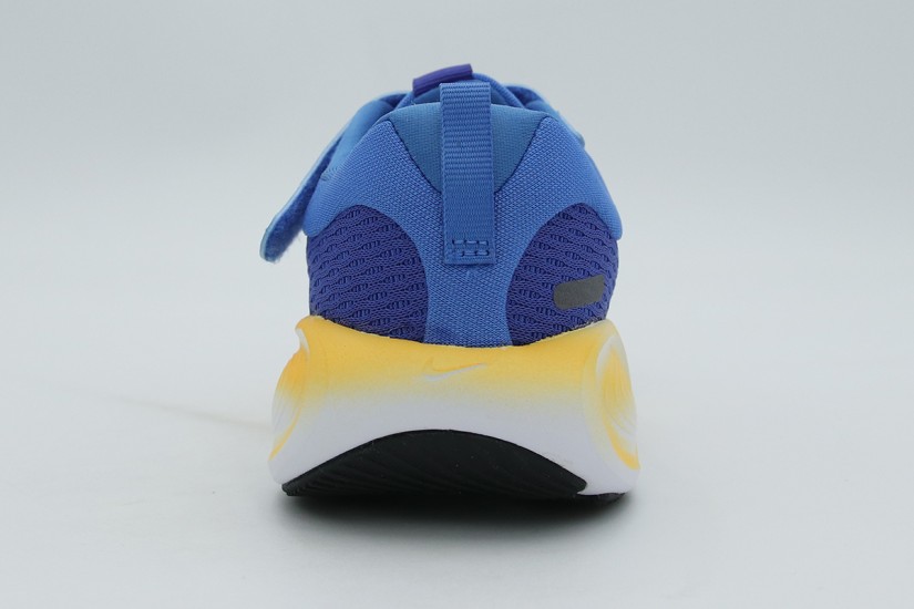 Nike Stellar Ride Παιδικά Αθλητικά Παπούτσια για Τρέξιμο Μπλε, Κίτρινα, Λευκά