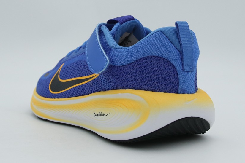 Nike Stellar Ride Παιδικά Αθλητικά Παπούτσια για Τρέξιμο Μπλε, Κίτρινα, Λευκά
