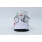 Nike V5 Rnr Sneakers (HQ7901 100)