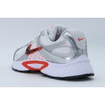 Nike V5 Rnr Sneakers (HQ7901 100)