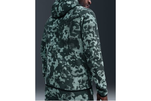 Nike Tech Fleece Camo Windrunner Ζακέτα Βαμβακερή Ανδρική (HV0955 017)