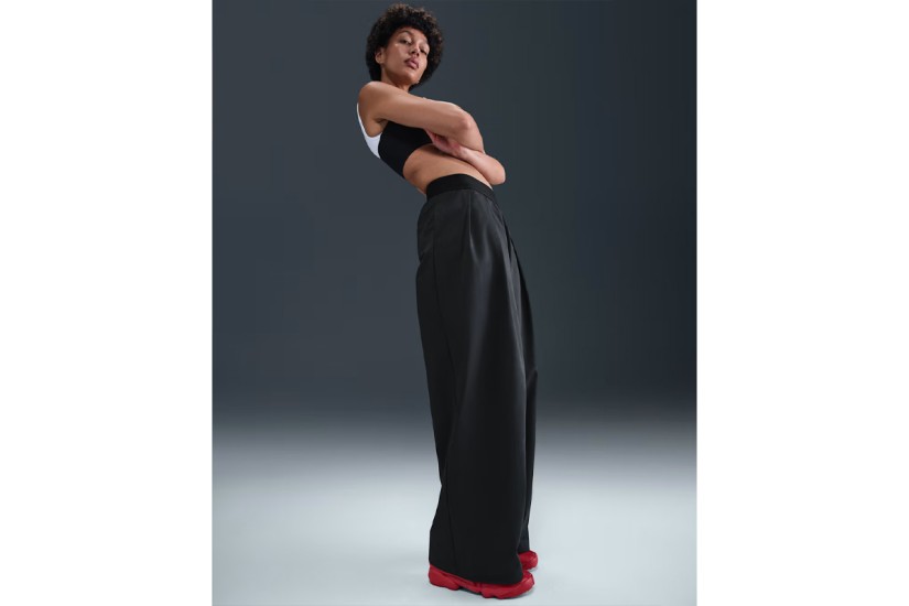 Nike Sportswear Γυναικείο Παντελόνι Φόρμας Μαύρο