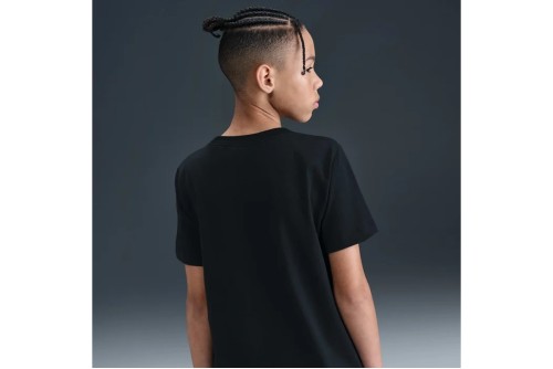 Nike Sportswear T-Shirt (HV5206 010)
