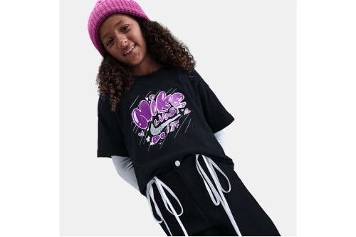 Nike Sportswear T-Shirt (HV5724 010)