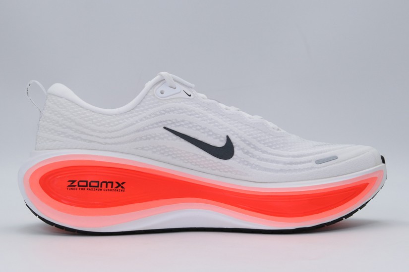 Nike Vomero Plus Ανδρικά Αθλητικά Παπούτσια για Τρέξιμο Λευκά, Κόκκινα