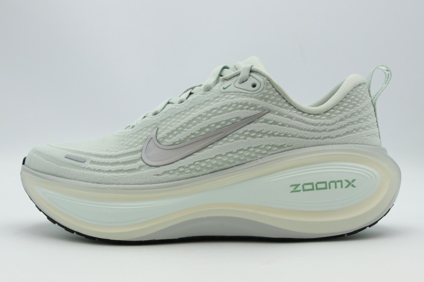 Nike Vomero Plus Γυναικεία Αθλητικά Παπούτσια για Τρέξιμο Μέντα, Ασημί