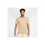 Nike Sportswear Ανδρικό Κοντομάνικο T-Shirt Μπεζ