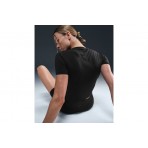 Nike One Classic Dri-Fit Κρουαζέ T-Shirt Γυναικείο (IB9406 010)