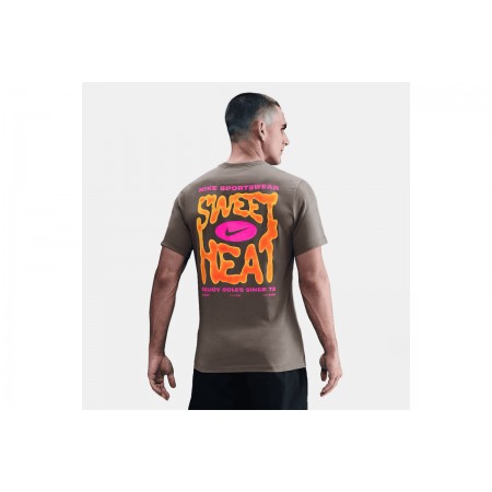 Nike Sportswear Ανδρικό Κοντομάνικο T-Shirt Πουρό
