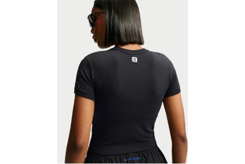 Nike Sportswear T-Shirt Γυναικείο (IO8384 010)