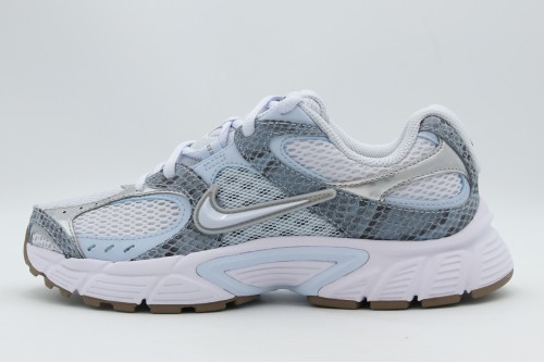 Nike V5 Rnr Premium Sneakers (IR1381 001)
