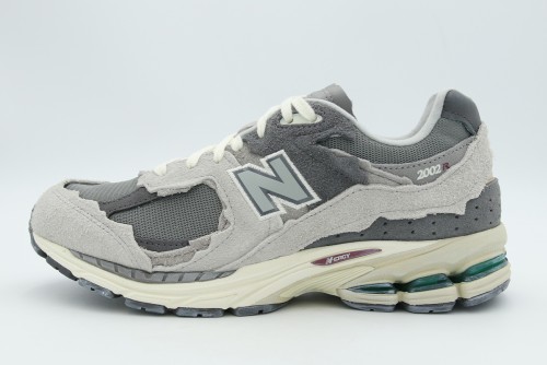 New Balance 2002R Sneakers (M2002RDA)