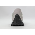 New Balance 327 Sneakers (MS327CGW)