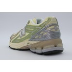 New Balance 1906 Sneakers (U1906RND)