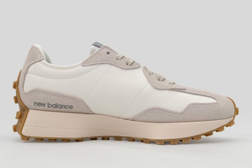 New Balance 327 Sneakers (U327LT)