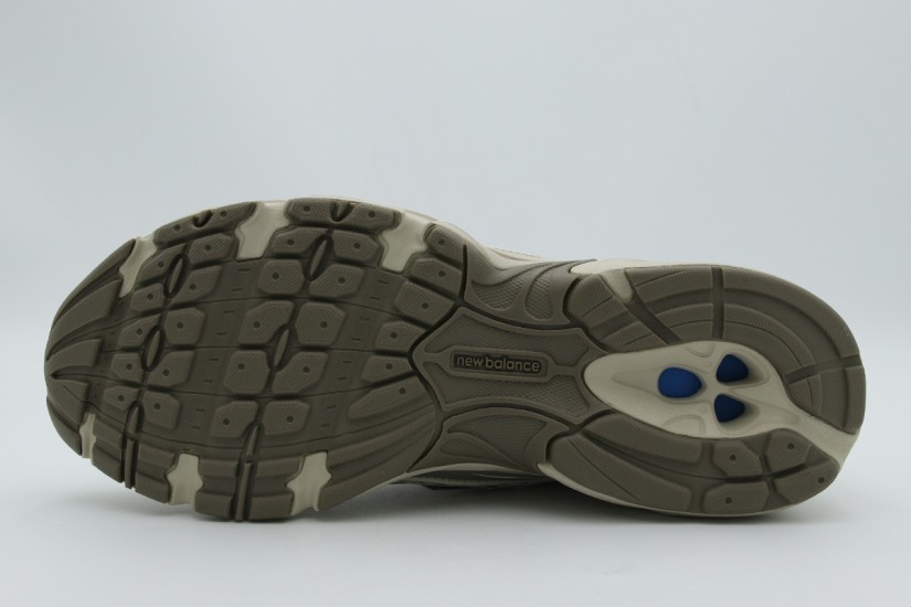 New Balance 740 Γυναικεία Sneakers Μπεζ, Πουρό