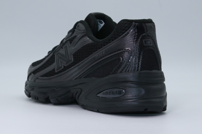 New Balance 740 Unisex Sneakers Μαύρα