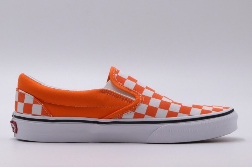 Vans Classic Slip-On Sneakers (VN000XG8AZZ1)
