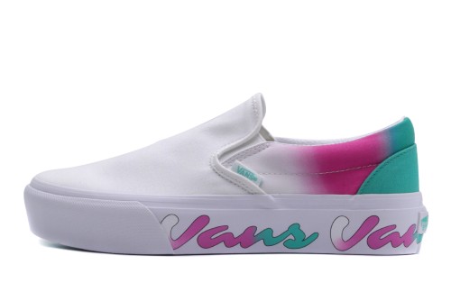 Vans Classic Slip-On Sneakers (VN0A5KXBB0X1)