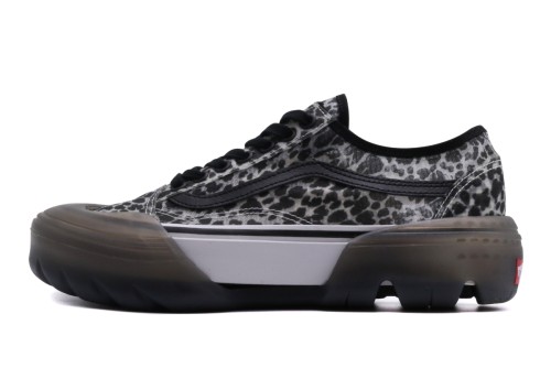 Vans Old Skool Tape Sneakers (VN0A7Q5VAXK1)
