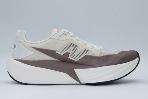 New Balance Fuelcell Rebel V5 Αθλητικά Παπούτσια Για Τρέξιμο (WFCXLJ5)