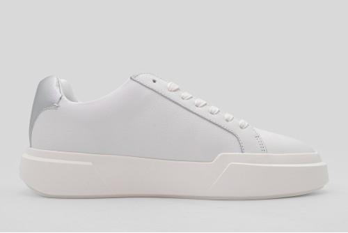 Calvin Klein Avenue Leather Silver Tab Sneakers (YW0YW01948 0LC)
