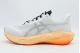 ASICS Novablast 6 Ανδρικά Αθλητικά Παπούτσια για Τρέξιμο Λευκά, Πορτοκαλί
