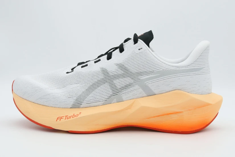 ASICS Novablast 6 Ανδρικά Αθλητικά Παπούτσια για Τρέξιμο Λευκά, Πορτοκαλί