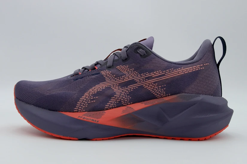 ASICS Novablast 5 Αθλητικά Παπούτσια για Τρέξιμο Μωβ, Κοραλλί