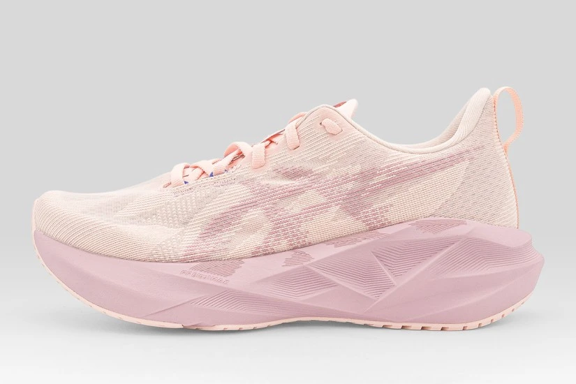 ASICS Novablast 5 Αθλητικά Παπούτσια για Τρέξιμο Ροζ, Σομόν