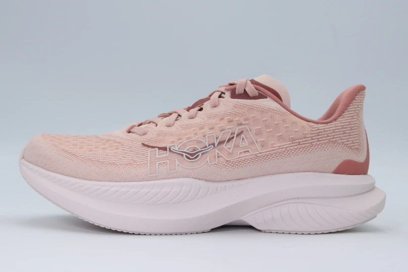 Hoka One One Mach 6 Αθλητικά Παπούτσια για Τρέξιμο Σομόν