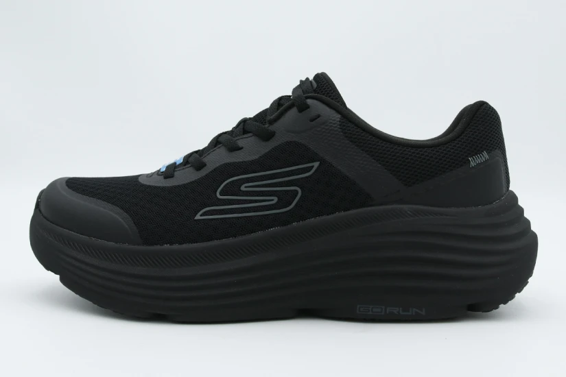 Skechers Max Cushioning Endeavour Sneakers (129470-BBK)