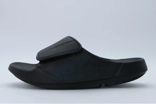 Oofos Ooahh Sport Flex Παντόφλες (1550 MATTE BLACK)