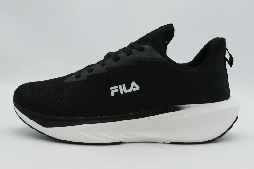 Fila Tonga 5 Nanobionic Ανδρικά Αθλητικά Παπούτσια για Τρέξιμο Μαύρα, Λευκά