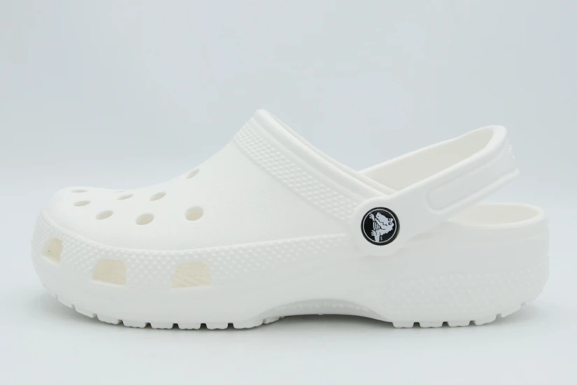 Crocs Classic Clog (206991-100)
