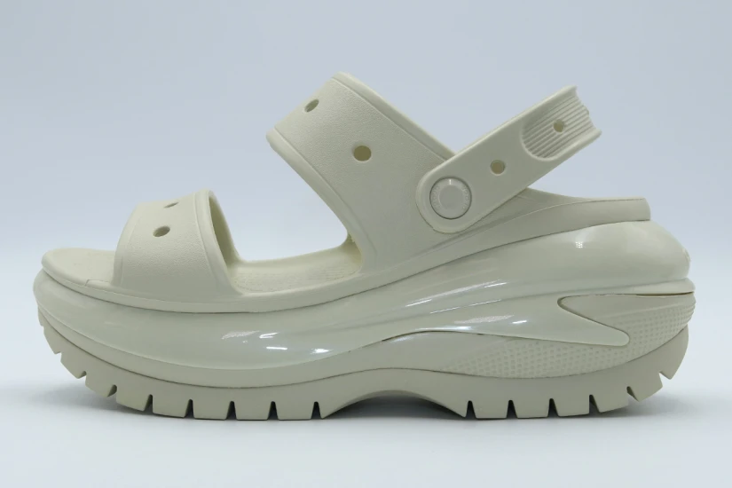 Crocs Mega Crush Σανδάλια Ζαχαρί