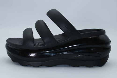 Crocs Mega Crush Triple Strap Σανδάλια (209842-001)