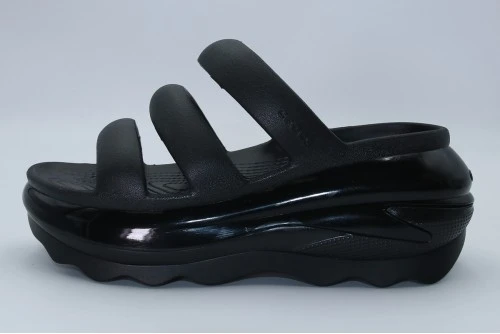 Crocs Mega Crush Triple Strap Σανδάλια (209842-001)